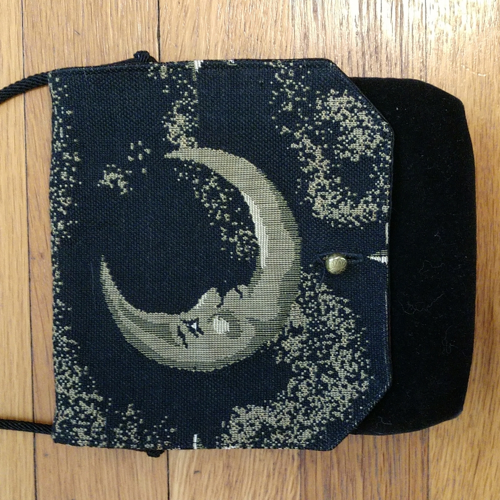 Lovely small cross body bag/purse